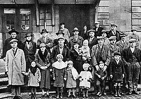 Russesch Emigranten op der Gare, 1935