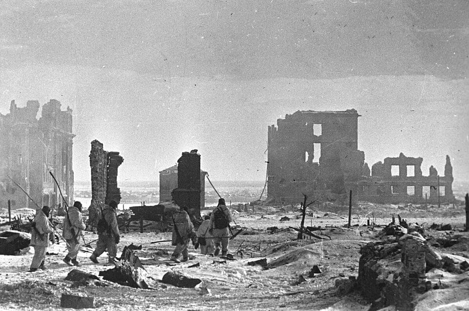 File:RIAN archive 602161 Center of Stalingrad after liberation-1 (1).jpg
