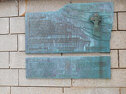 Memorial plaque honoring the Irish immigrants to Québec.